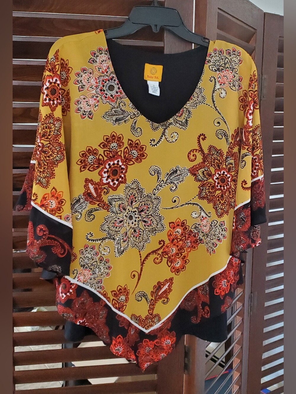 Ruby Red Mustard Paisley Tunic with Black Attached Tank.  Size Medium.